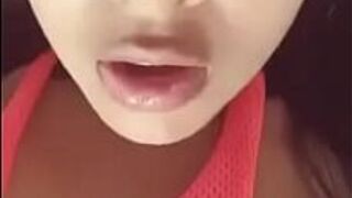 Горячая девушка с большими сиськами вылизала хуй задницу - порно видео