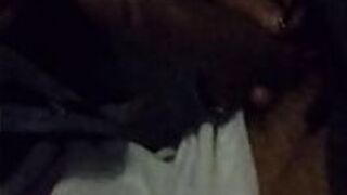 Большой член на машине - порно видео