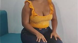 Мой проклятый сукин сын, племянник, трахает мою жену. - порно видео