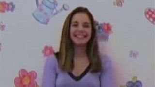 Определенная улыбка - порно видео