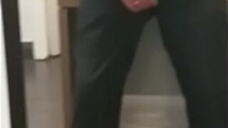 Намеки женатого мужчины - порно видео