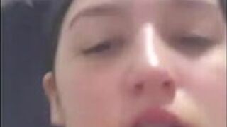 Я ОТПРАВИЛА ЭТО СВОЕМУ ПАРНЮ, И ОН ВЫСТАВИЛ ЭТО В СЕТЬ - порно видео