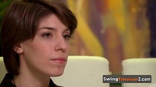 Свингеры обсуждают правила. - порно видео